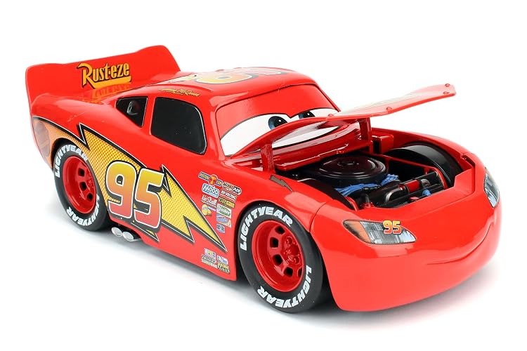 Disney Pixar Cars 3 1:24 Lightning Mcqueen Automóvil Fundido a presión con Estante para neumáticos (99751)