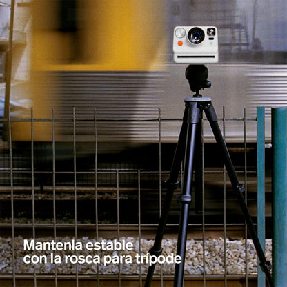 Polaroid Now+ 3ª generación de cámara instantánea de película Tipo I, conectada por Bluetooth, controlada por aplicación, Blanca, Solo cámara sin película (9161)