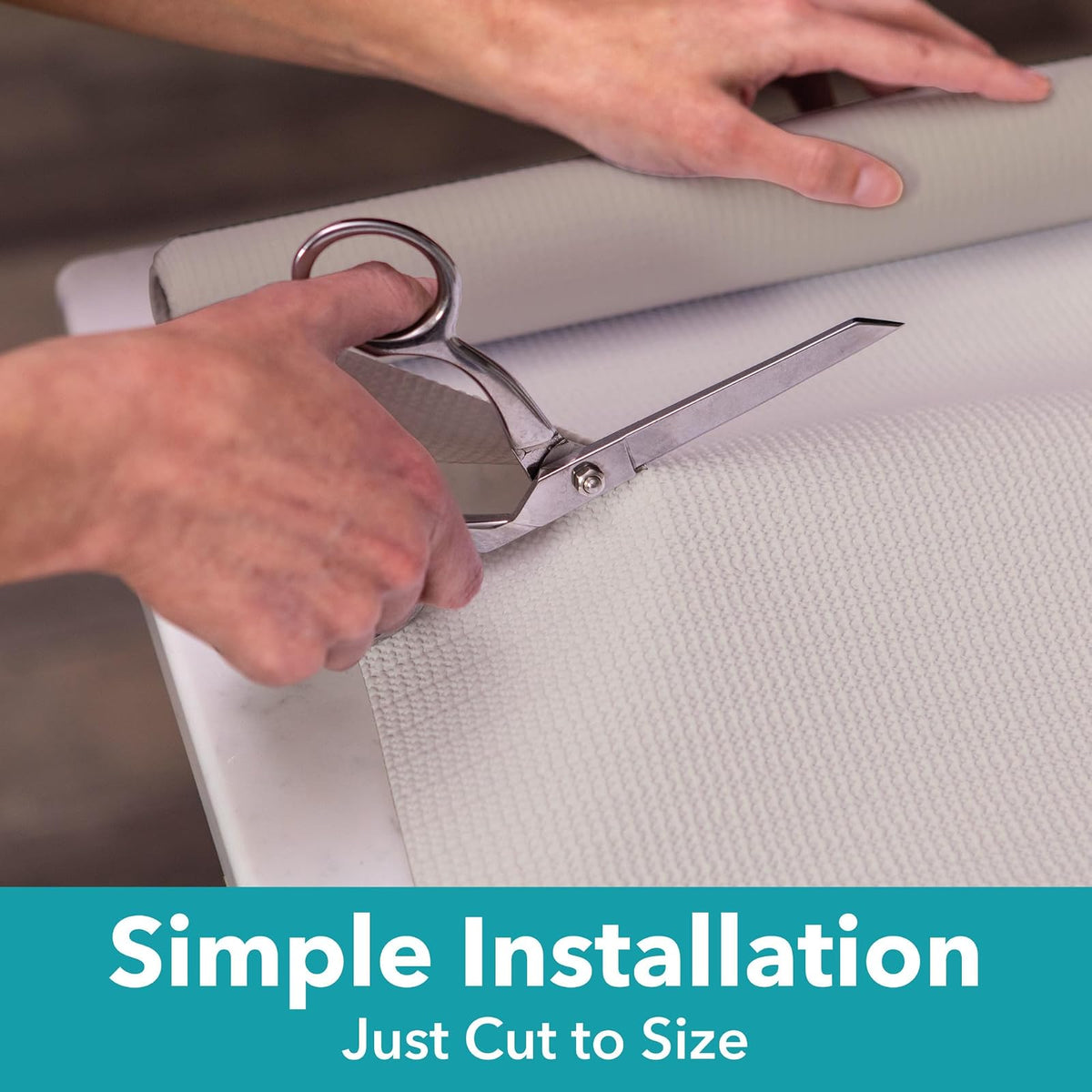 Smooth parte superior EasyLiner para armarios y cajones, fácil de instalar y cortar para ajustar, papel de estante y forro de cajón no calcomanía, forro antideslizante para estante de 12 pulgadas x 10