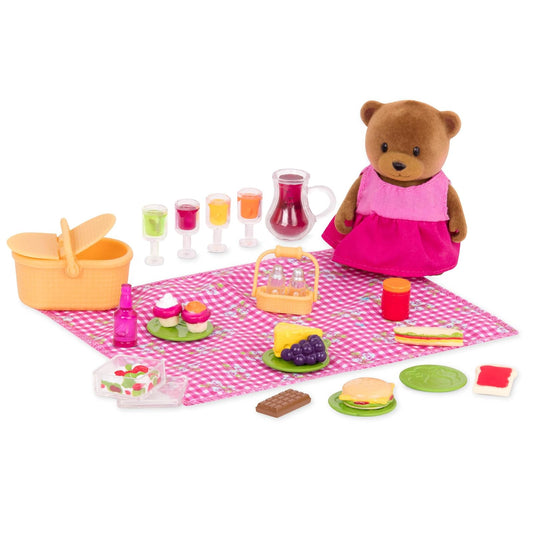 Li’l Woodzeez, Set de Picnic con osita y Cesta de Picnic, Picnic Playset | Set de 29 con osita, vestido, cesta, manta, platos, vasos, jarra y comida de juguete, Picnic Playset, 3 años y +