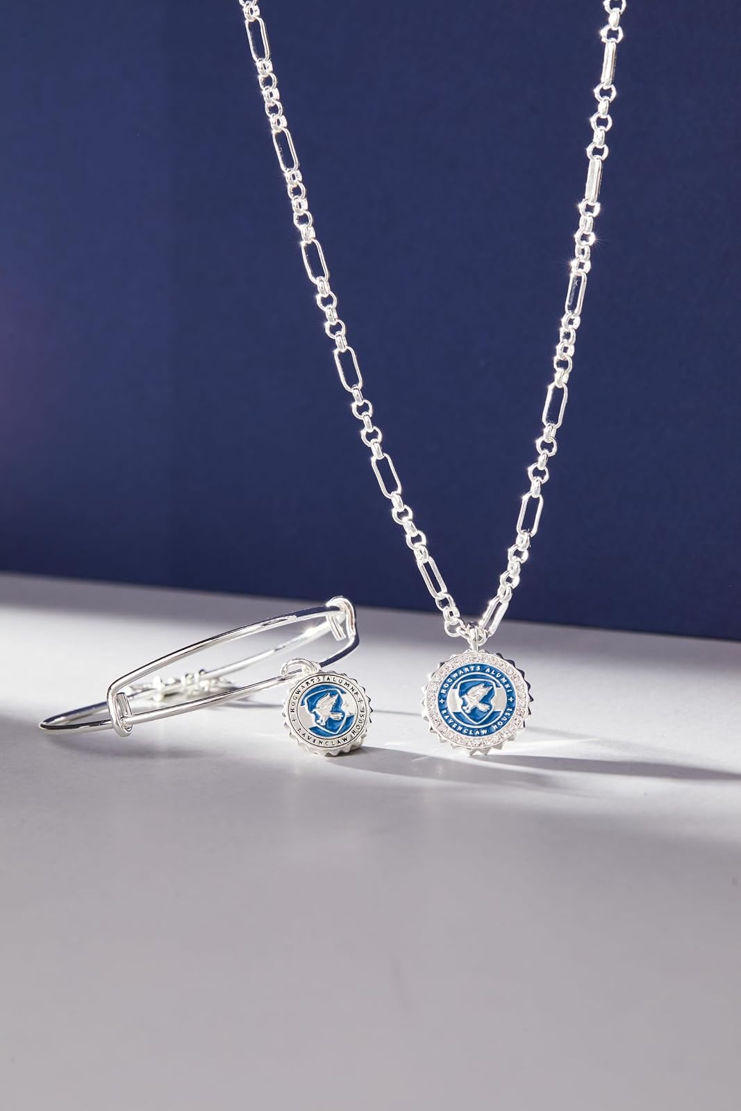 Alex and Ani Harry Potter, Ravenclaw House - Pulsera con colgante grabable