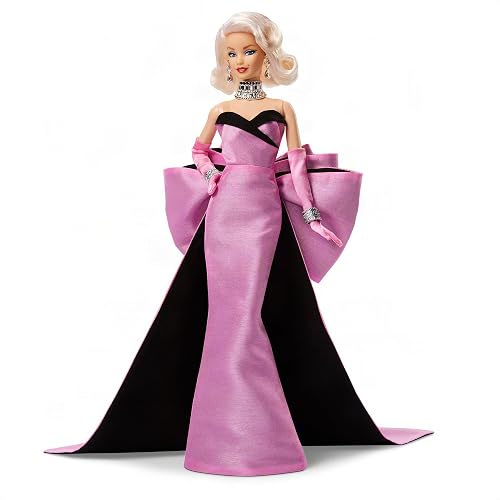Barbie Signature Muñeca de Colección Marilyn Monroe 6Y+ | Lleva un vestido rosa que incluye lazo de gran tamaño, muñeca esculpida con cabello rubio, aspecto de la película