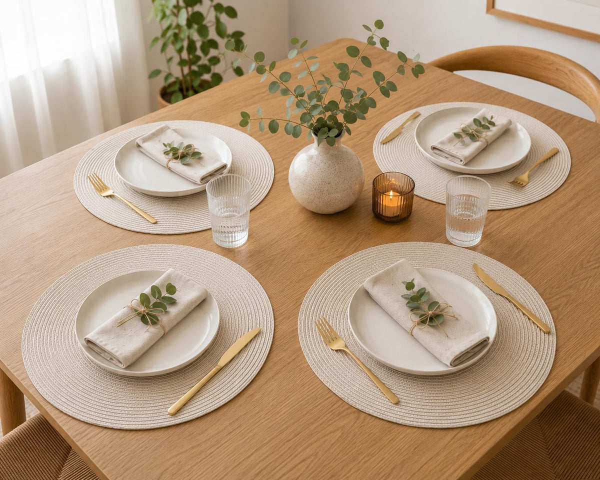 LE BONNE TABLE- Manteles Individuales Redondos, Beige, 75% Plastico 25% Poliéster, 40 cm, Set de 4 Piezas