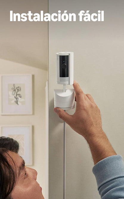 Cámara para interiores con movimiento Ring (Pan-Tilt Indoor Cam) | Ve todos los ángulos con vista panorámica de 360°, video HD y audio bidireccional (modelo más reciente) | Negro