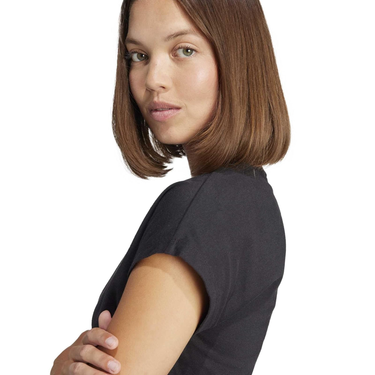 adidas Essentials Linear Playera Manga Corta Mujer