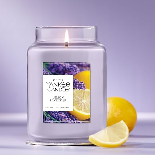 Yankee Candle - Vela perfumada de limón y lavanda, tarro grande de 22 onzas con hasta 150 horas de tiempo de combustión, regalo, cumpleaños