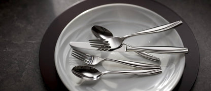 Oneida Camlynn Set of 4 Teaspoons by Oneida