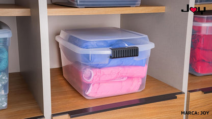 JOY Caja de Almacenamiento de Plástico con Broches de Seguridad, Paquete de 2, Capacidad de 20 Litros + 3 Litros en la Tapa! Ideal para Organizar Ropa, Juguetes y Todos Tus Objetos (45x34x24 cm)