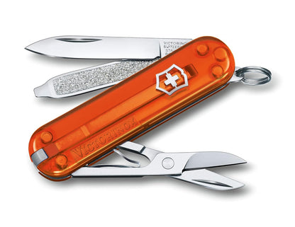 Victorinox Navaja Classic Colors, 7 Usos, Cupcake Dream, 58 mm | Herramienta plegable compacta de 58 mm incluye tijeras, lima de uñas, destornillador y pinzas. Escamas ABS duraderas en - Naranja