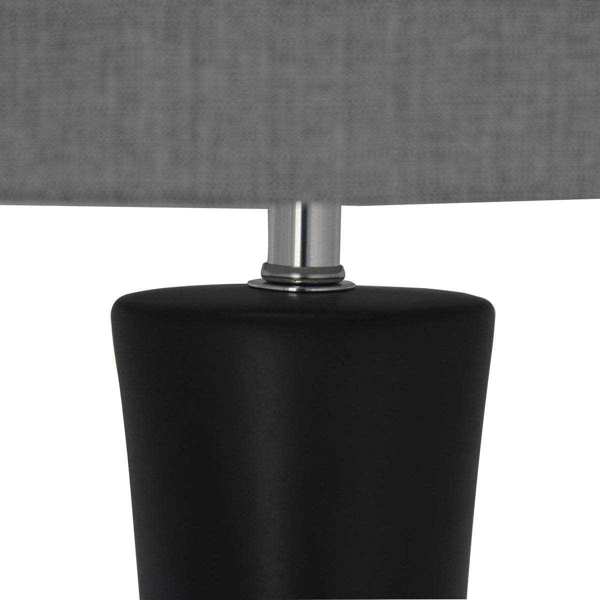 Luzerna CM-0057 Lámpara De Buro Xana, Color Negro Mate, 1 Unidad