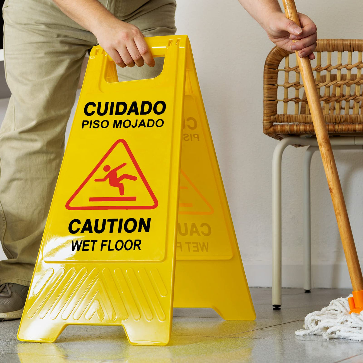 Livingreen Pack de 3 Señalamientos de Piso mojado Plegable y Fácil de colocar | Aviso de Seguridad | Señalamiento para Pisos recién Limpios | Letrero Advertencia