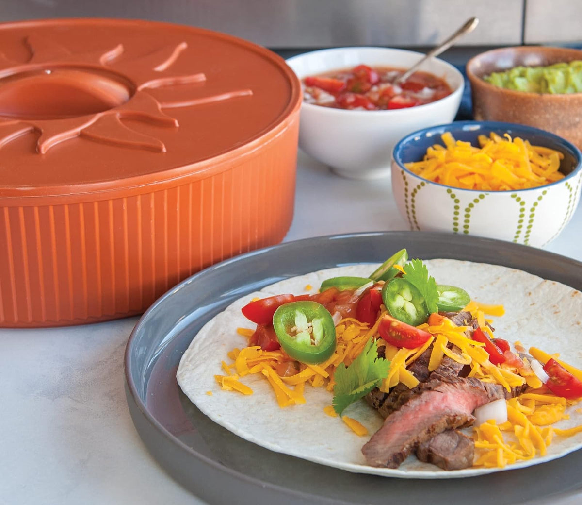 Nordic Ware 67300 Tortillero Plástico Terracota, 25.4 cm, Multicolor
