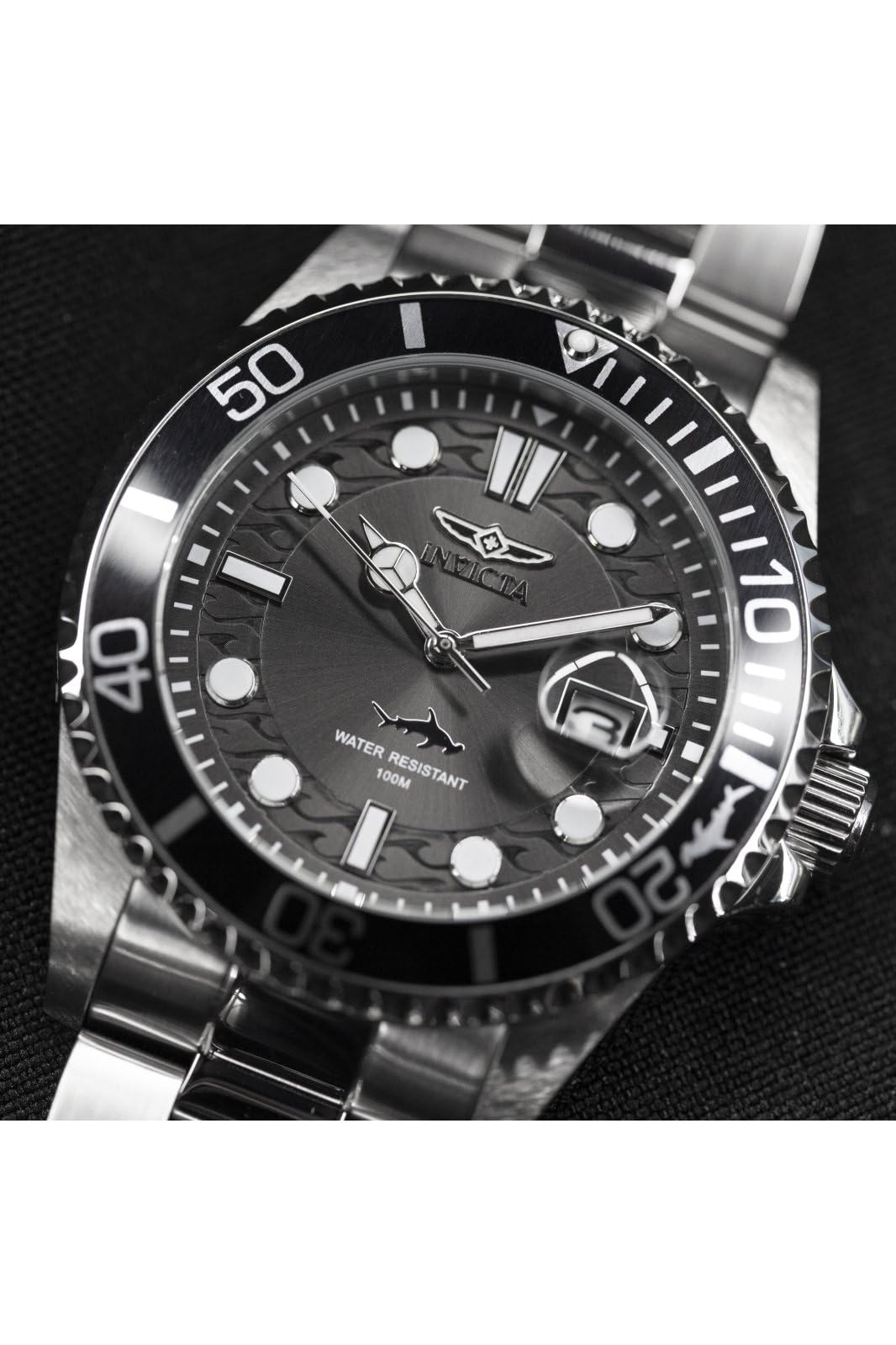 Invicta Pro Diver Reloj de cuarzo para hombre con correa de acero inoxidable, plateado, 22 (Modelo: 30018)