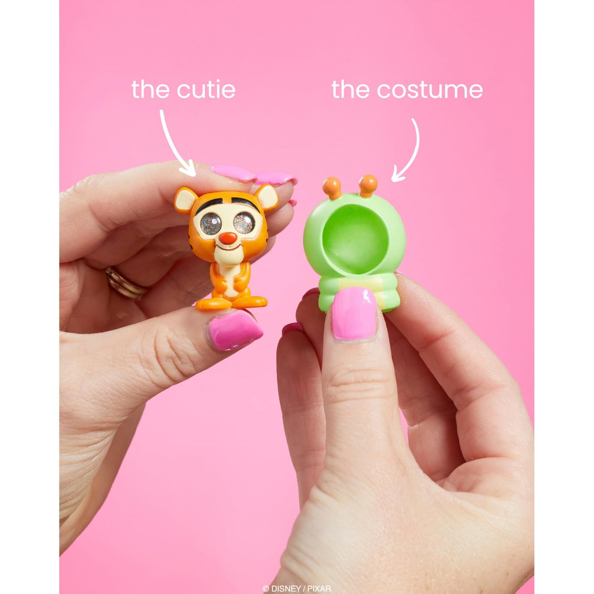 Just Play Estatuillas coleccionables Disney Doorables Costume Cuties, de 3,8 cm, inspiradas en Winnie The Pooh, Lilo & Stitch de Disney y Toy Story de Disney y Pixar, para niños a Partir de 5 años