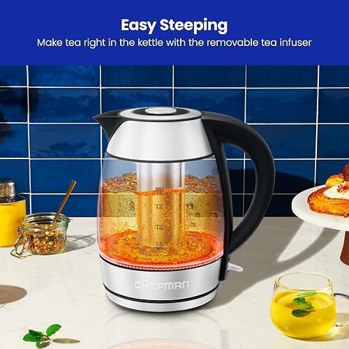Chefman - Hervidor eléctrico de vidrio 1.8 L, 1500 W | Con infusor de té, función de mantener el calor, apagado automático y protección contra ebullición