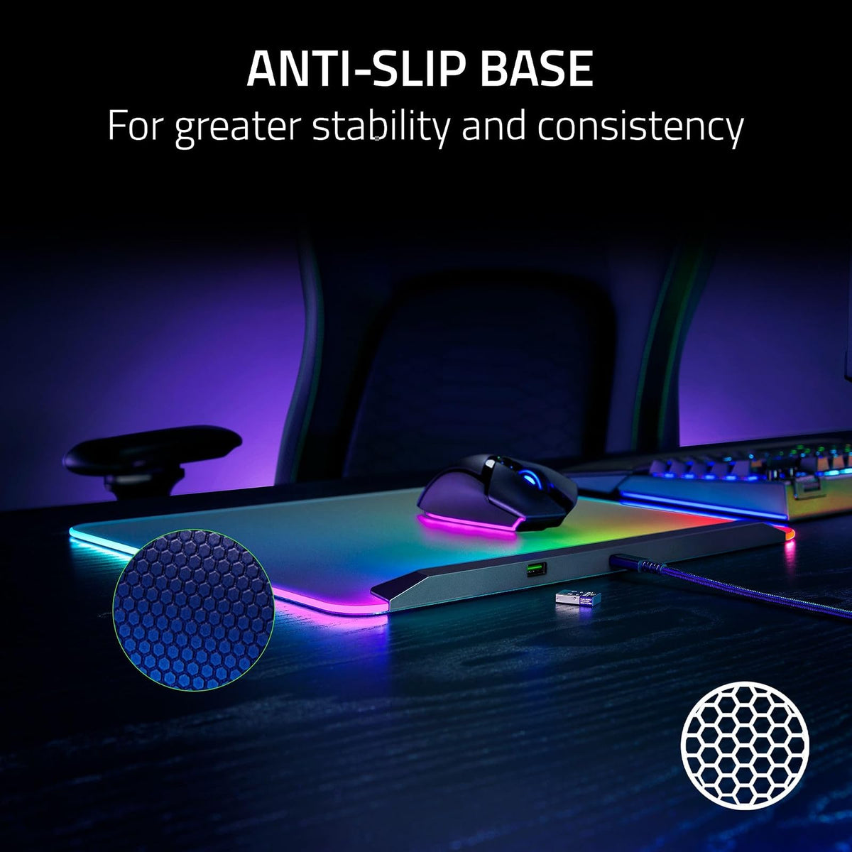 Razer Firefly V2 Pro - Alfombrilla de Mouse RGB Totalmente iluminada para Juegos: diseño retroiluminado, iluminación Croma de 15 Zonas, Puerto USB 2.0, Cable USB Tipo C Desmontable, Superficie