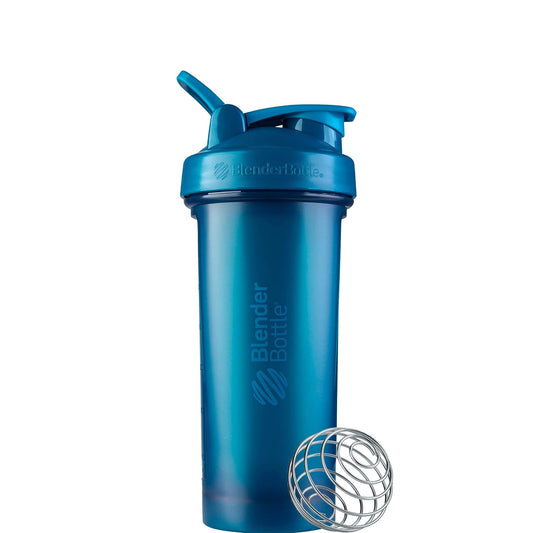 BlenderBottle Classic V2 Botella mezcladora perfecta para batidos de proteínas y preentrenamiento, 28 onzas, color azul océano