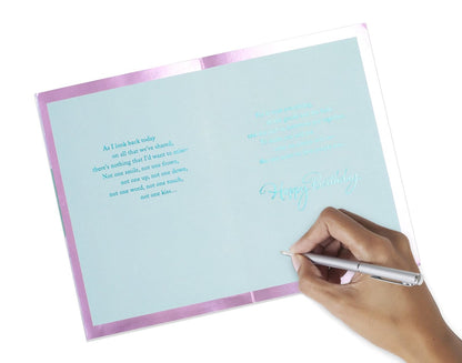 Hallmark Tarjeta de cumpleaños para esposa (foto de orquídea)