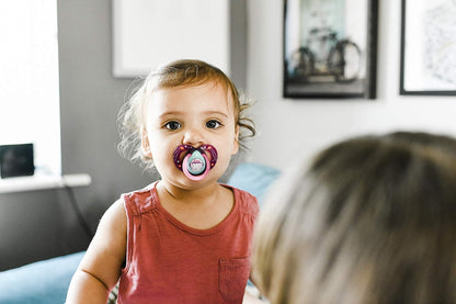Tommee Tippee Closer to Nature Night Pacifier, 6-18 Months, 2 Count (Colors may vary)