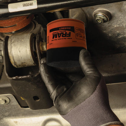 FRAM PH4967 Extra Guard Filtro de Aceite de Motor Giratorio de Cambio de 10K Millas, Negro, Paquete de 1