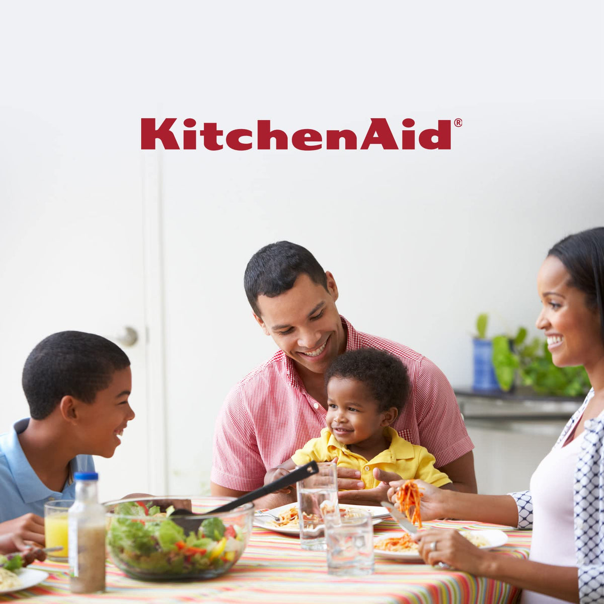 KitchenAid - Estante para Platos de Gran Capacidad, autodrenrenable y Resistente a la oxidación, con Cubierta extraíble, 20.47 Pulgadas, Color Gris