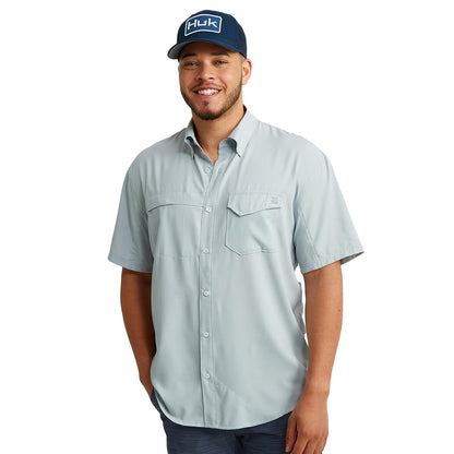 HUK Tide Point Camisa Manga Corta con Botones para Hombre - Niebla de puerto - G