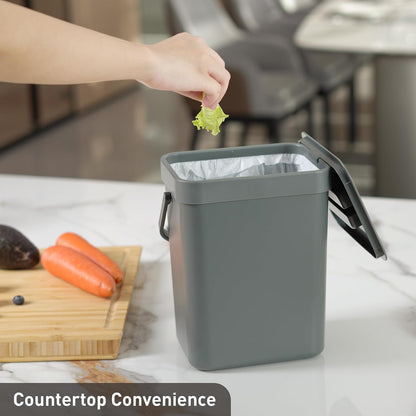 EKO Puro - cubeta de basura para colgar en la pared con tapa, 1.32 galones / 5 l, pequeño cubeta de basura de cocina para encimera, mini cubeta de basura de comida (gris)