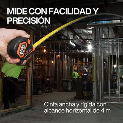 KLEIN TOOLS 9375 | Flexómetro Magnético | 7.5 M | Medición Precisa | Flexometro con imán potente para mayor control; su cinta metrica de doble lectura facilita mediciones precisas y rápidas.