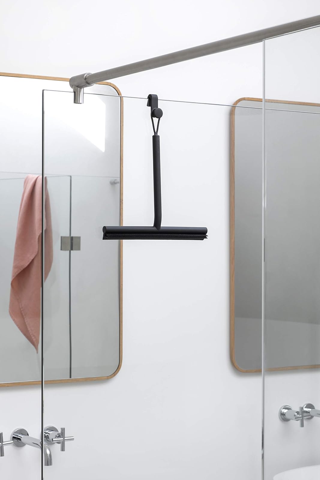 BRABANTIA | Jalador de Cristales para Baño y Cocina | Gris | 24 cm | Diseño Minimalista