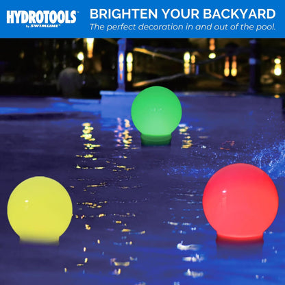 Swimline HYDROTOOLS Dispensador Flotante de Cloro para Piscinas sobre el Piso y en el Piso, | Alimentación Solar LED con iluminación Colorida decoración de Piscina | Pestañas flotantes de