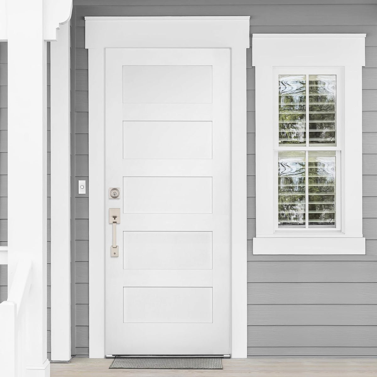 Kwikset Amador - Juego de manija y cerrojo para puerta delantera, mango de entrada exterior con palanca reversible Casey, níquel satinado, seguridad SmartKey Rekey resistente a las púas, con