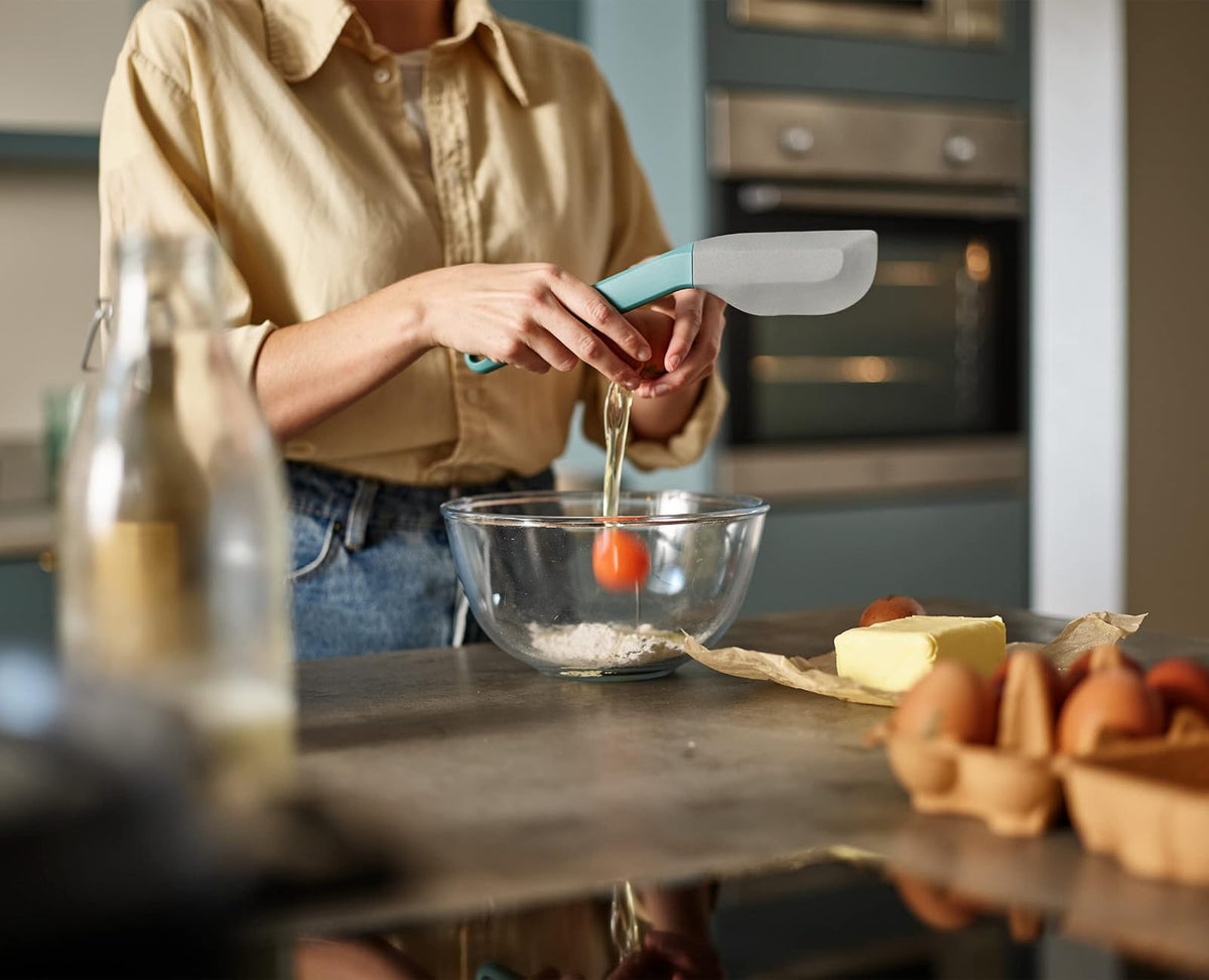 Joseph Joseph Duo Espátula de silicona con forma ergonómica, cabeza de silicona resistente al calor, perfecta para mezclar cuencos y utensilios de cocina antiadherentes