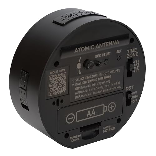 La Crosse Technology 617-710B-INT Reloj Despertador analógico atómico Negro Redondo de 4 Pulgadas