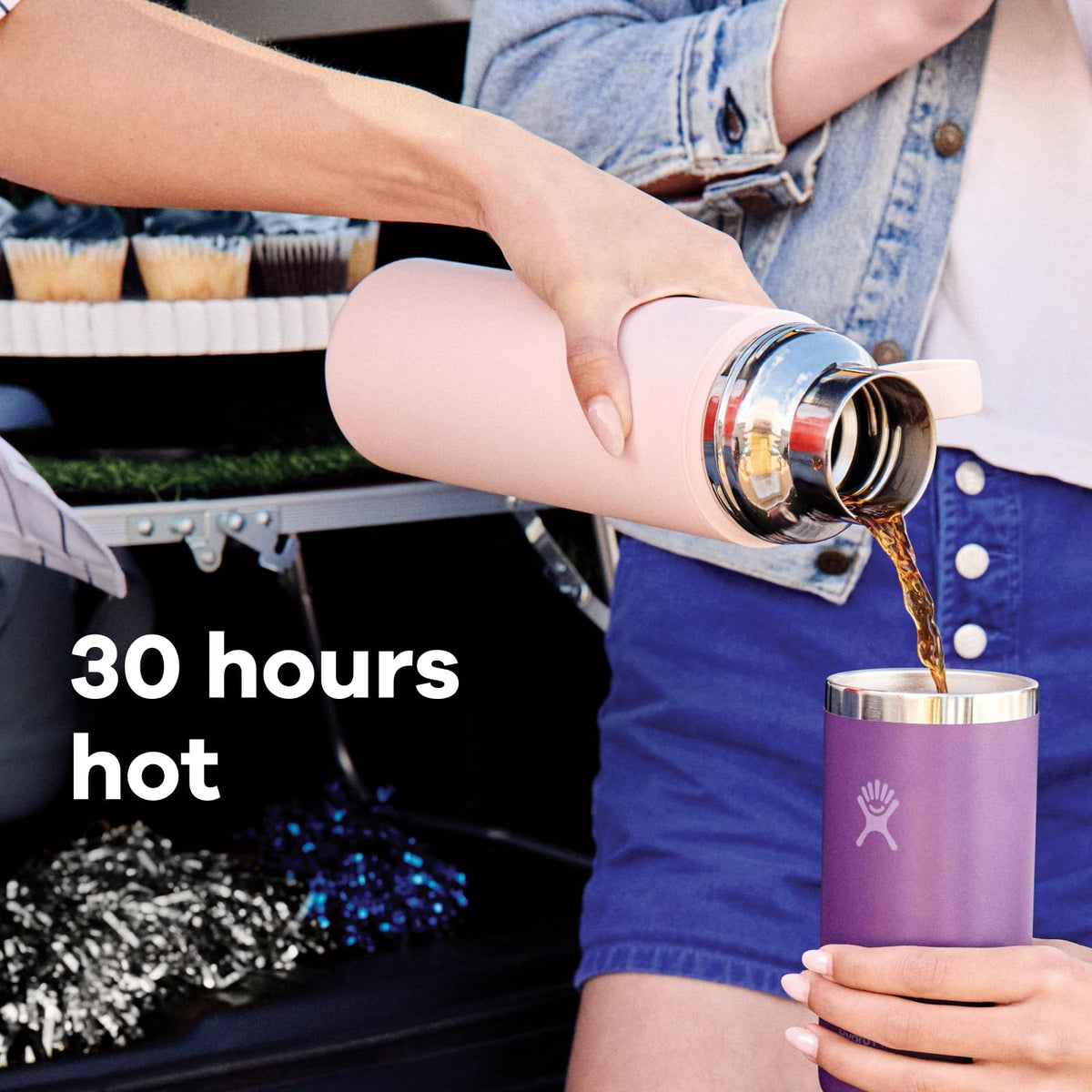 Hydro Flask - Petaca y Vaso de 28 onzas, Color Morado