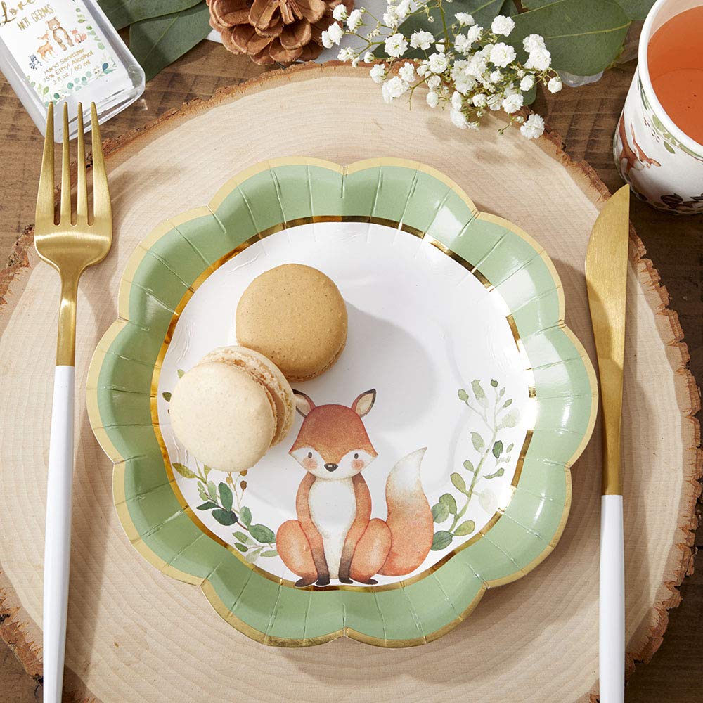 Kate Aspen Woodland - Decoraciones para baby shower, 62 piezas, platos de papel desechables y servilletas, suministros de fiesta para 16 invitados, tema de animales del bosque para decoración de mesa