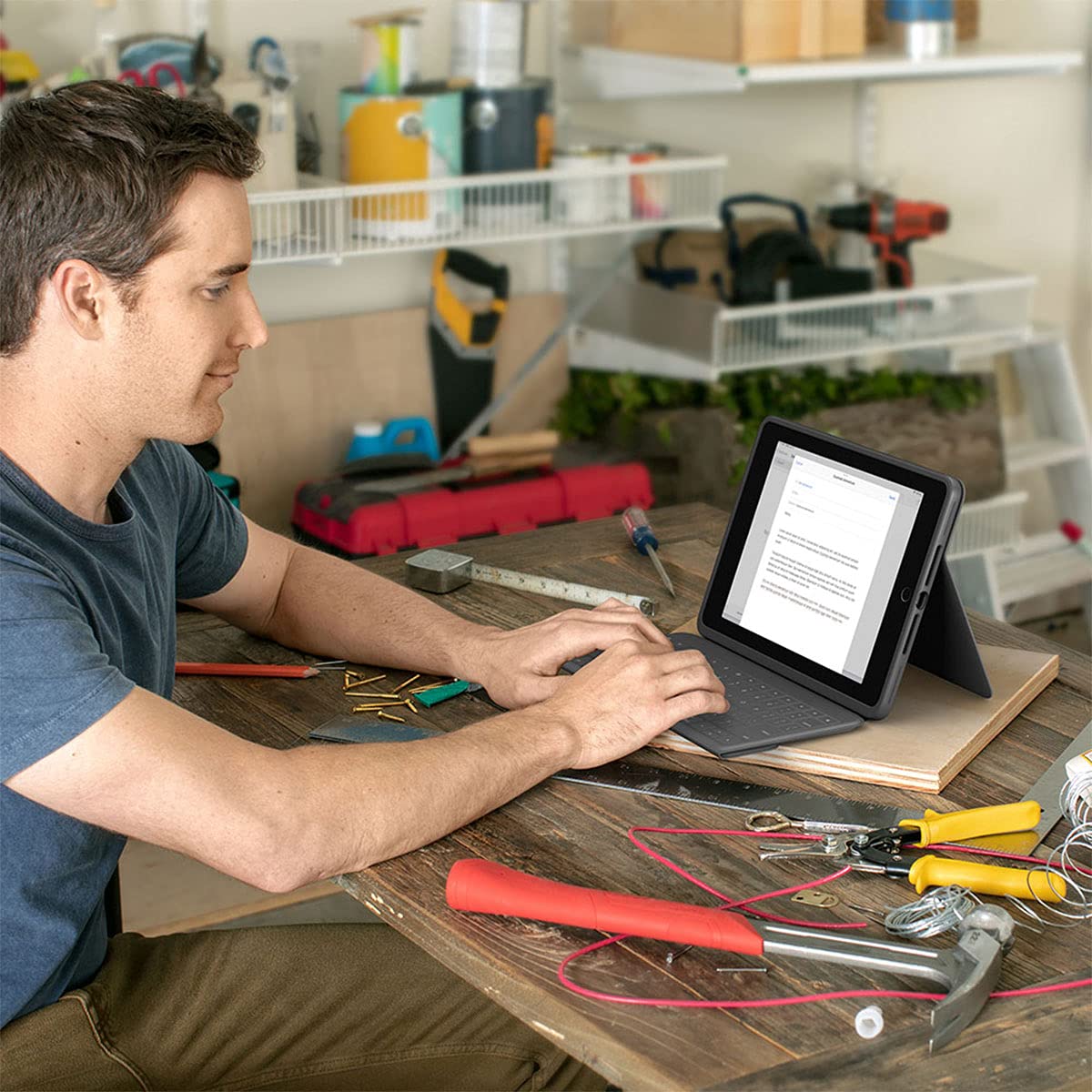 Logitech Rugged Folio para iPad (7.ª, 8.ª y 9.ª generación) Funda con Teclado Protectora con Smart Connector y Teclado a Prueba de Salpicadura - Negro