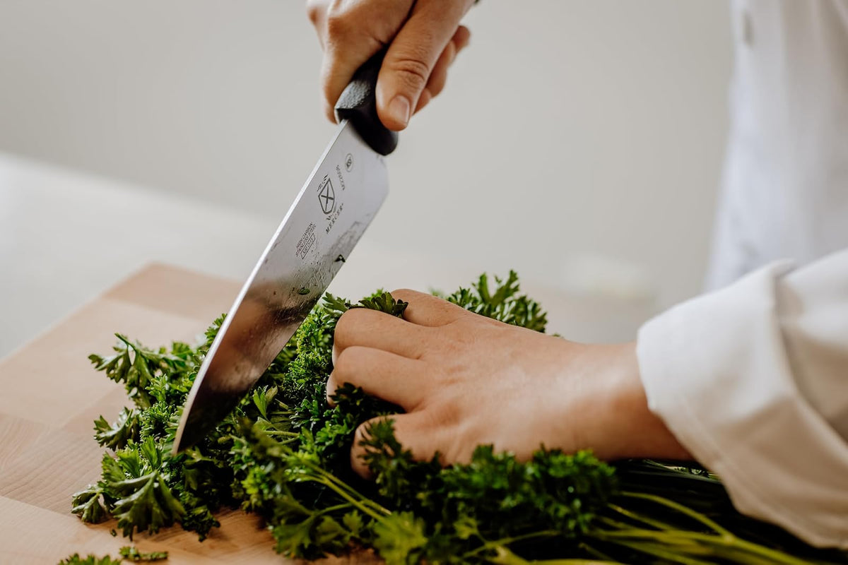 Mercer Culinary Millenia M22608 Cuchillo para chef de 8" (20.3 cm)
