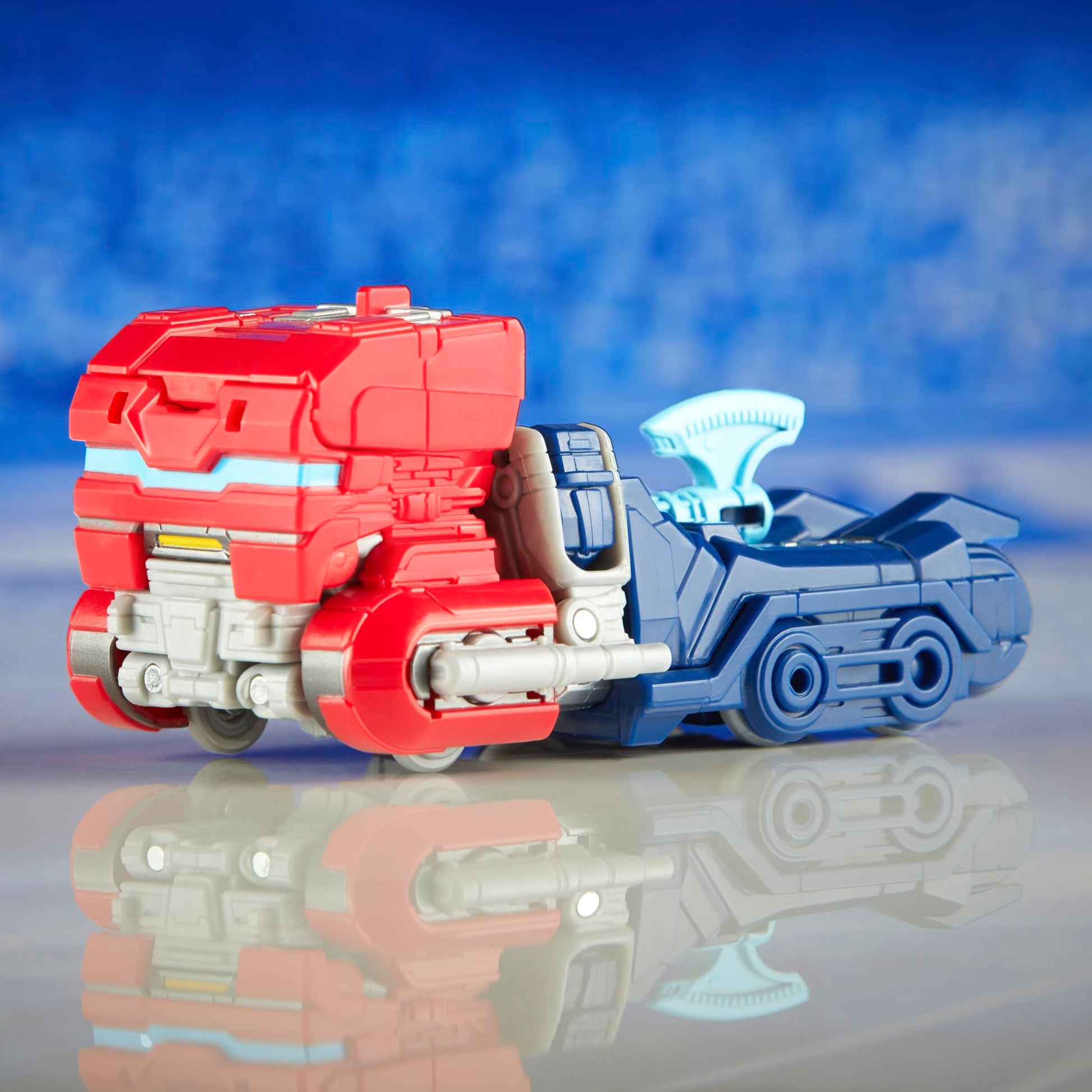 Transformers: One - Figura de Prime Changer Optimus Prime (Orion Pax) - Juguetes interactivos de Robot - A Partir de 6 años