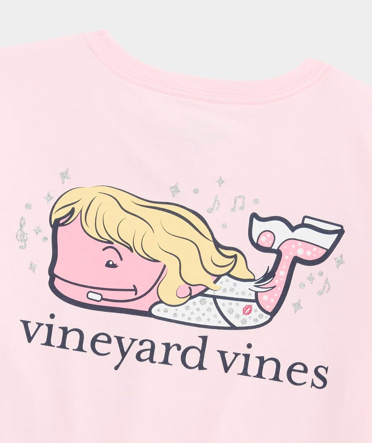 Vineyard Vines - Playera de Manga Corta con Bolsillo para niñas, Bebida Rosa