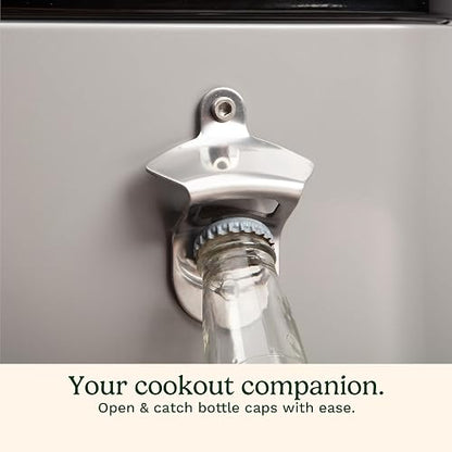 Cuisinart Hielera Portátil Capacidad de 100 Latas con Abrebotellas | Capacidad 100 latas o 50 botellas, Doble tapa para acceso rápido, Mantiene frío hasta 48 horas. Con estante inferior.