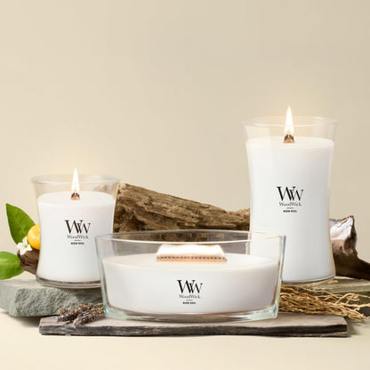 Woodwick - Vela perfumada con elipse de lana cálida, 16 onzas, hasta 50 horas de combustión y caída con mecha crujiente para una mezcla suave de cera de soja