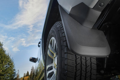 Husky Liners Guardabarros para Chevrolet Silverado, Delantero y Trasero, Negro 56886