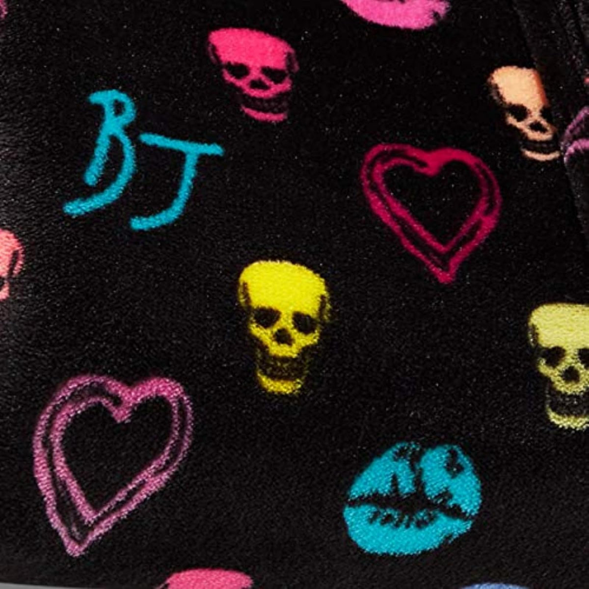 Betsey Johnson Lovestruck Cobija de encaje, 127.00 cm x 177.80 cm, color rojo oscuro, Ecléctico, Betsey Signature, 127 cm x 177 cm, 1