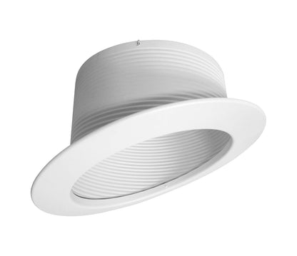 NICOR Lighting 6 pulgadas. Borde de pendiente empotrable blanco con deflector (17711)
