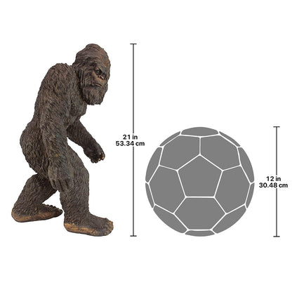 Design Toscano Yeti The Bigfoot - Estatua de jardín para Interiores y Exteriores, Mediana de 21 Pulgadas de Alto, Resina de Piedra fundida, Acabado café