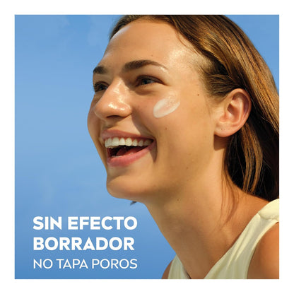 NIVEA SUN Protector Solar Facial Control Brillo Con Efecto Matificante Instantáneo y Protección Muy Alta De FPS50+ 50ml.Textura Ligera y Sin Sensación Grasosa Que Mantiene La Piel Fresca Y Libre De Oleosidad.