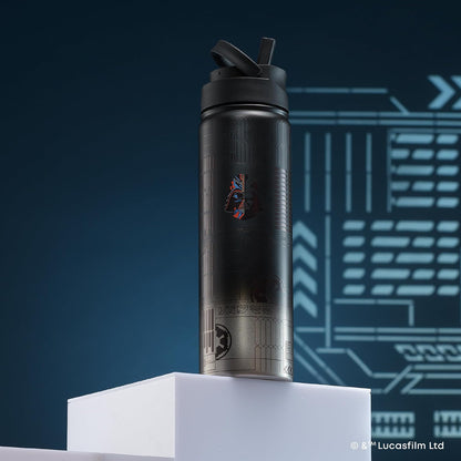 JoyJolt Star Wars - Botella de agua de acero inoxidable de Darth Vader con tapa abatible con popote, botella de agua aislada al aspiradora de 22 onzas, vaso sin BPA para deportes y viajes, regalos de