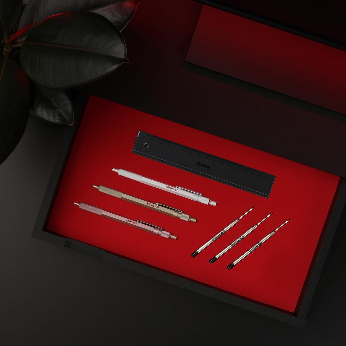 Rotring 600 bolígrafos metálicos de punta media, tinta negra, barril blanco perla recargable, 1 unidad