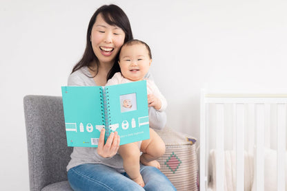 Pearhead - Libro diario para bebé, 50 páginas fáciles de llenar para rastrear y controlar el horario de tu bebé recién nacido, rastreador diario para nuevos padres