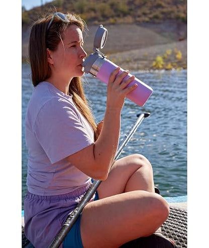 STANLEY Quick Flip GO Botella de 24 onzas, Frost | Tapa de botón | Plegable para viajes y deportes | Botella de agua a prueba de fugas | Acero inoxidable aislado | Sin BPA